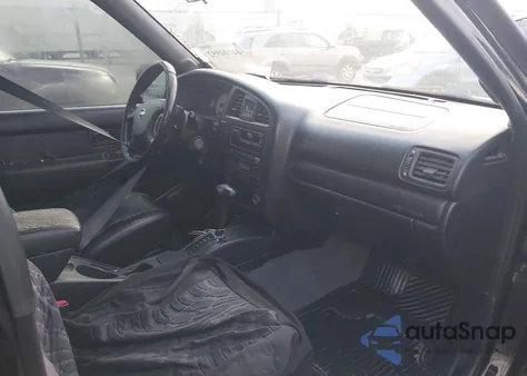 2002 Nissan Pathfinder Le из США, поврежденный, VIN JN8DR09X12W665940